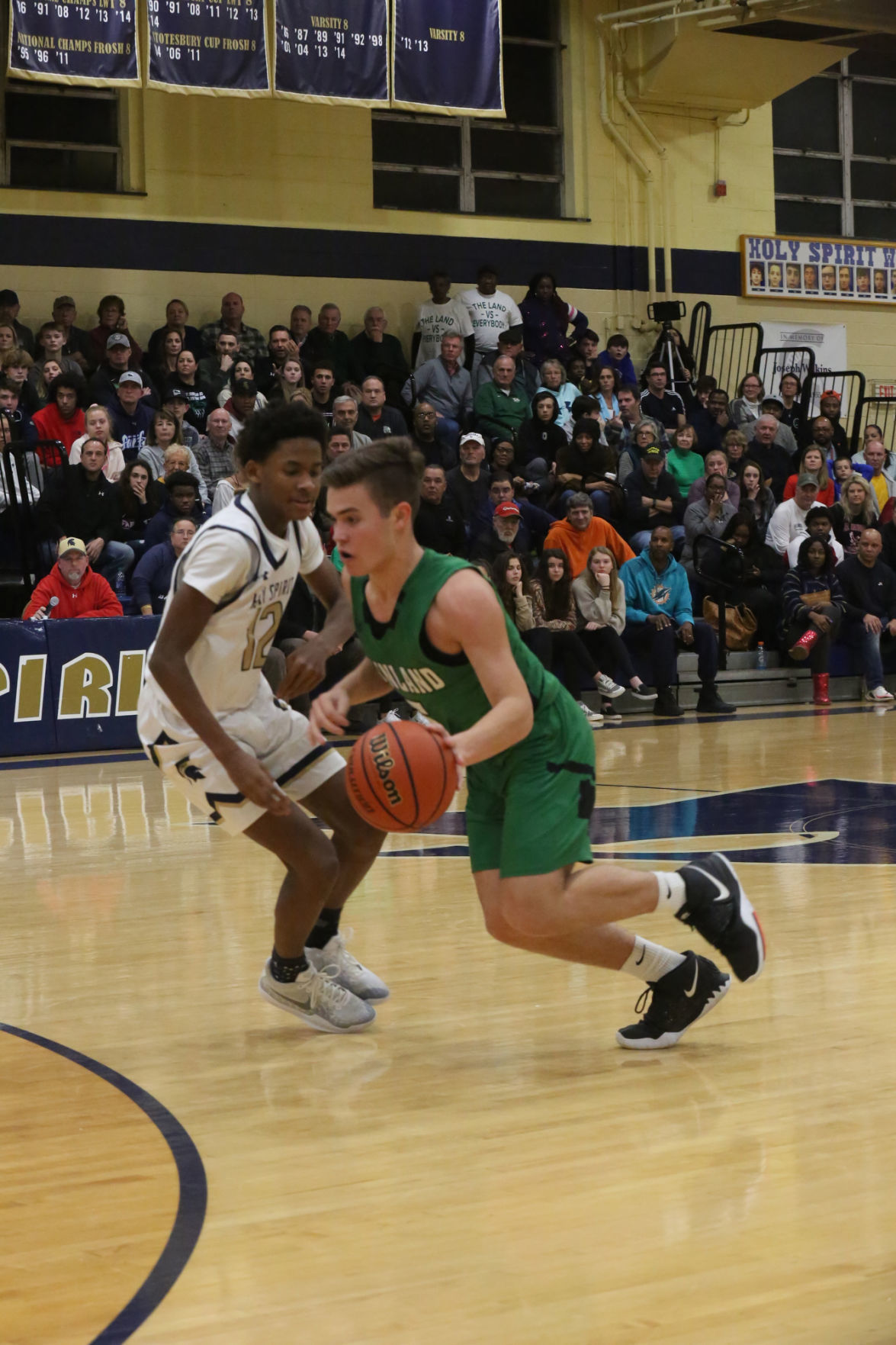 Holy Spirit Mainalnd boys basketball